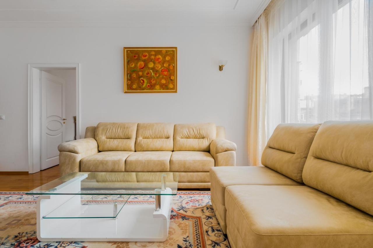 Central 2-Bd Bright Apartment In Sofia By Flat Mаnager Экстерьер фото