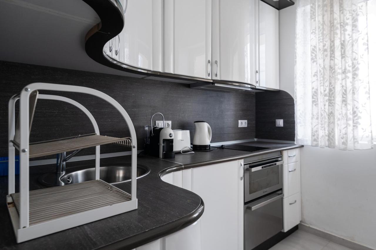 Central 2-Bd Bright Apartment In Sofia By Flat Mаnager Экстерьер фото