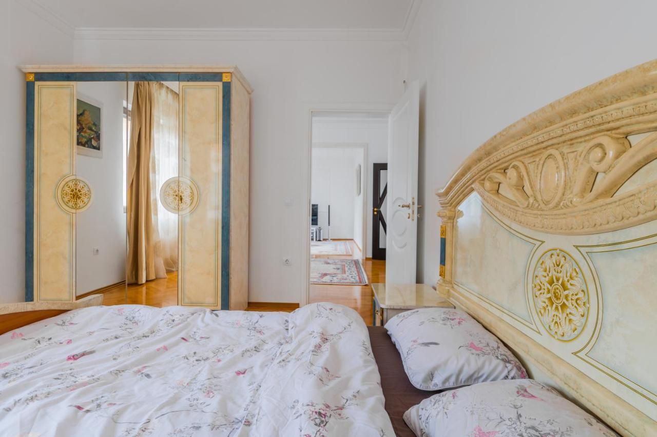 Central 2-Bd Bright Apartment In Sofia By Flat Mаnager Экстерьер фото